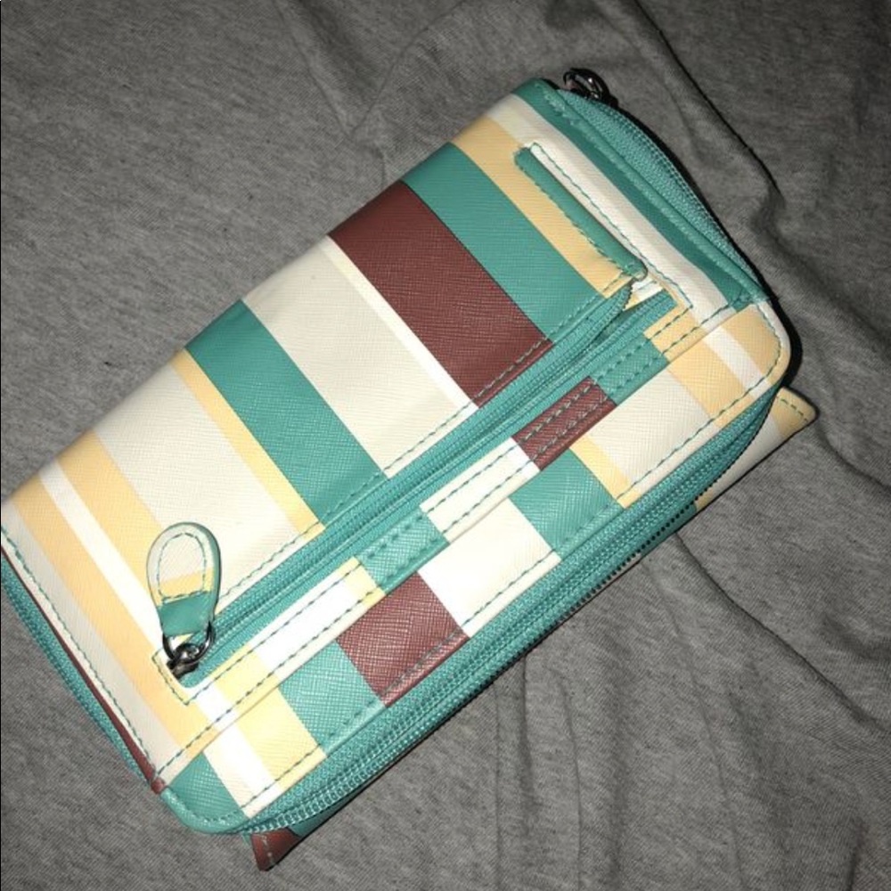 Wallet - Picture 2 of 4
